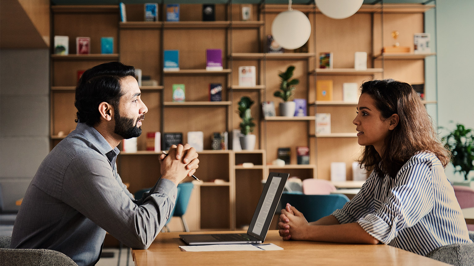 A manager interviewing an applicant for a new role in their team