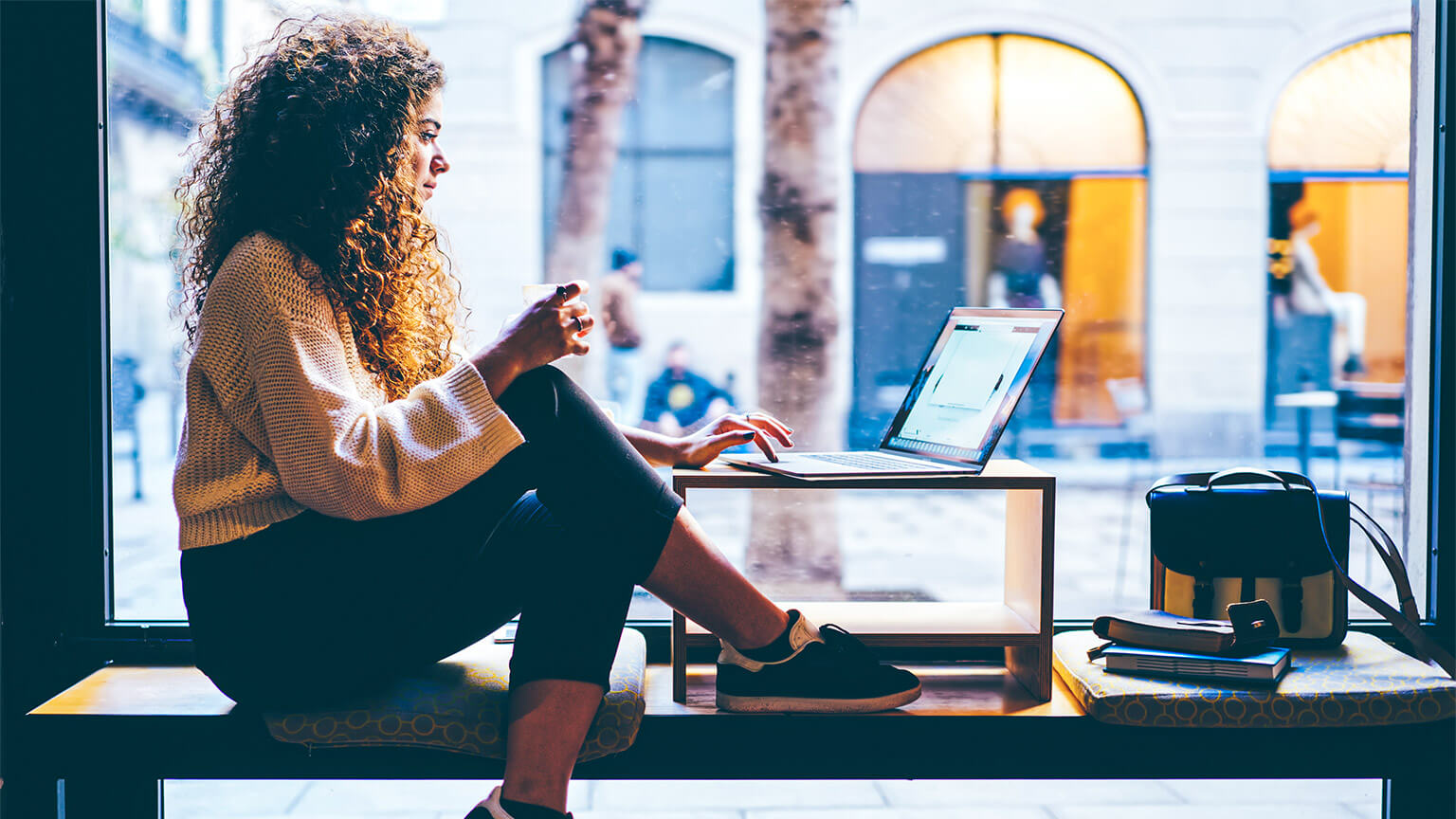 A student studying remotely, being taken through an online orientation