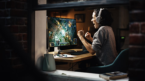 A person playing e-sports at home